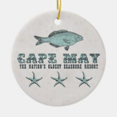 パーソナライズされたヴィンテージケープメイショアビーチ セラミックオーナメント (正面)