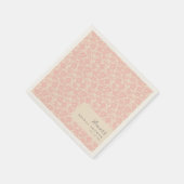 パーソナライズされたヴィンテージピンクフローラブライダルシャワー スタンダードカクテルナプキン (角)