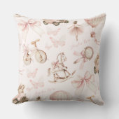 パーソナライズされたヴィンテージピンク子供部屋 クッション (正面)