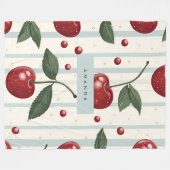 パーソナライズされたヴィンテージレトロ赤さくらんぼパターン フリースブランケット (正面(横))