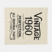 パーソナライズされたヴィンテージ誕生日プレゼント黒 フリースブランケット (正面(横))