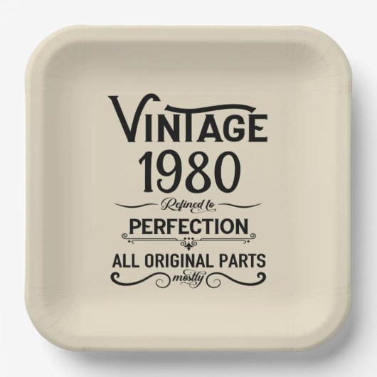 パーソナライズされたヴィンテージ誕生日プレゼント黒 ペーパープレート (正面)