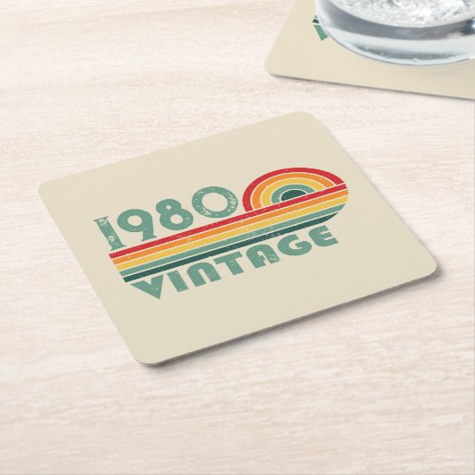 パーソナライズされたヴィンテージ誕生日プレゼント スクエアペーパーコースター (アングル)