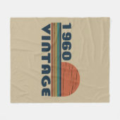 パーソナライズされたヴィンテージ誕生日プレゼント フリースブランケット (正面(横))