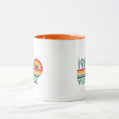 パーソナライズされたヴィンテージ誕生日プレゼント マグカップ (中央)