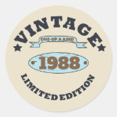 パーソナライズされたヴィンテージ誕生日プレゼント ラウンドシール (正面)