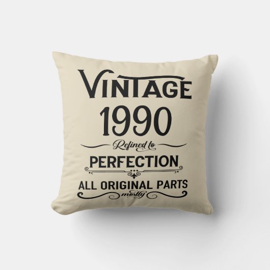 パーソナライズされたヴィンテージ35th誕生日パーティー クッション (正面)