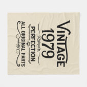 パーソナライズされたヴィンテージ45歳の誕生日ギフトブラック フリースブランケット (正面(横))