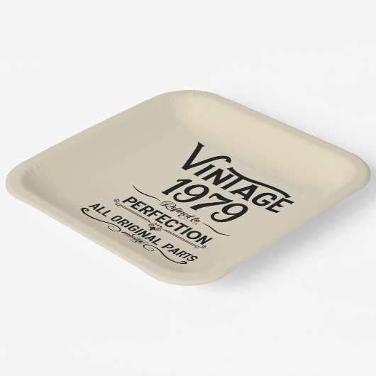 パーソナライズされたヴィンテージ45歳の誕生日ギフトブラック ペーパープレート (傾斜あり)