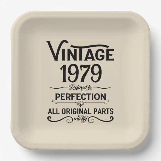 パーソナライズされたヴィンテージ45歳の誕生日ギフトブラック ペーパープレート (正面)