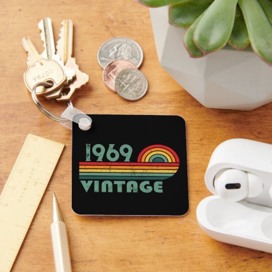 パーソナライズされたヴィンテージ55歳の誕生日パーティー キーホルダー (デスク)