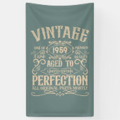 パーソナライズされたヴィンテージ65歳の誕生日ウイスキーのテーマ 横断幕 (縦)