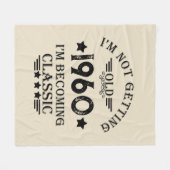 パーソナライズされたヴィンテージ65歳の誕生日プレゼント フリースブランケット (正面(横))