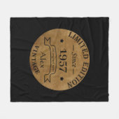 パーソナライズされたヴィンテージ65歳の誕生日プレゼント フリースブランケット (正面(横))