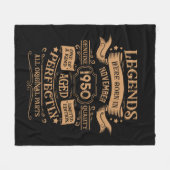 パーソナライズされたヴィンテージ75歳の誕生日ウイスキーのテーマ フリースブランケット (正面(横))