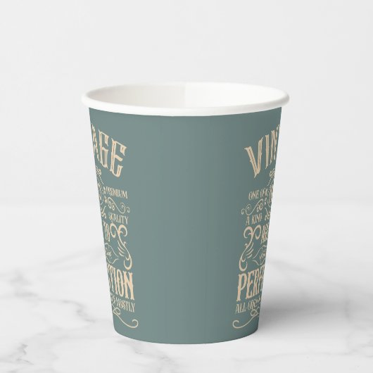 パーソナライズされたヴィンテージ75歳の誕生日ウイスキーのテーマ 紙コップ (左)