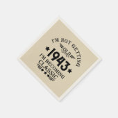 パーソナライズされたヴィンテージ90歳の誕生日パーティー スタンダードカクテルナプキン (角)