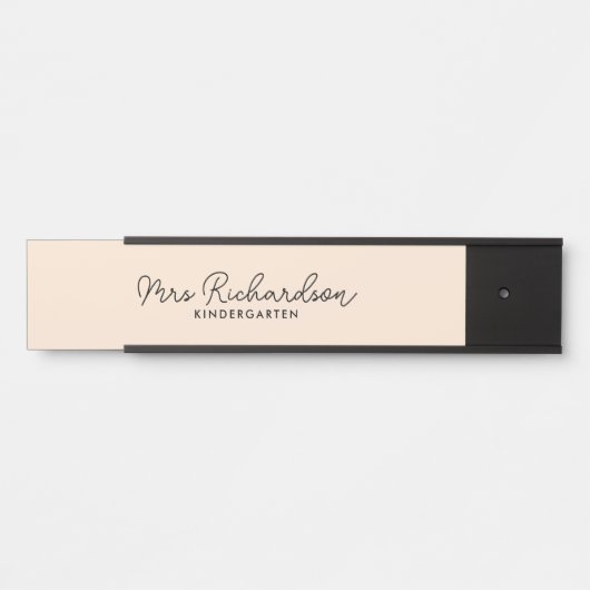 パーソナライズされた先生名等級シンプルモダン サインプレート (正面)