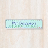 パーソナライズされた先生色のドット サインプレート (正面)