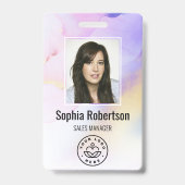パーソナライズされた写真名バイオレットウォーターカラー社員 バッジ (正面)