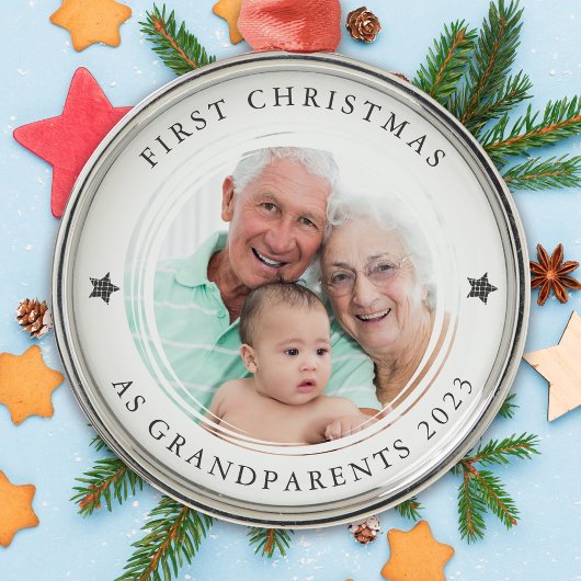 パーソナライズされた初めてのクリスマスを祖父母の写真として メタルオーナメント