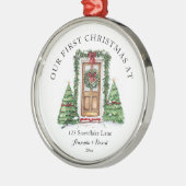 パーソナライズされた初めてのクリスマスアットザニューホーム メタルオーナメント (左)