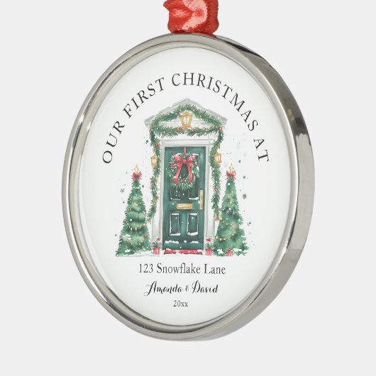 パーソナライズされた初めてのクリスマスアットザニューホーム メタルオーナメント (左)