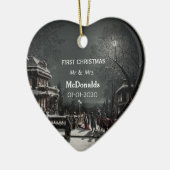 パーソナライズされた初めてのクリスマスヴィンテージ セラミックオーナメント (左)