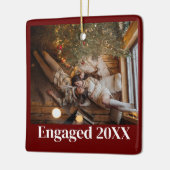 パーソナライズされた初めてのクリスマス婚約したカップル赤 セラミックオーナメント (左)