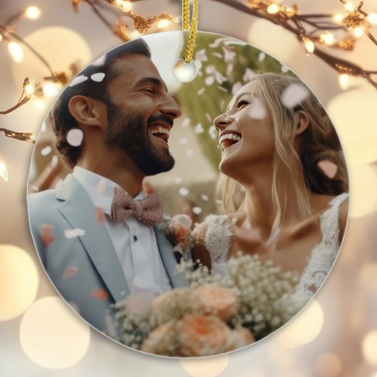 パーソナライズされた初めてのクリスマス結婚したフェスティバル セラミックオーナメント