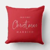 パーソナライズされた初めてのクリスマス結婚した装飾用クッション クッション (正面)