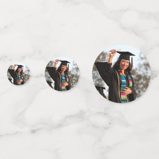 パーソナライズされた卒業モダンパーティーの写真 コンフェッティ (正面)