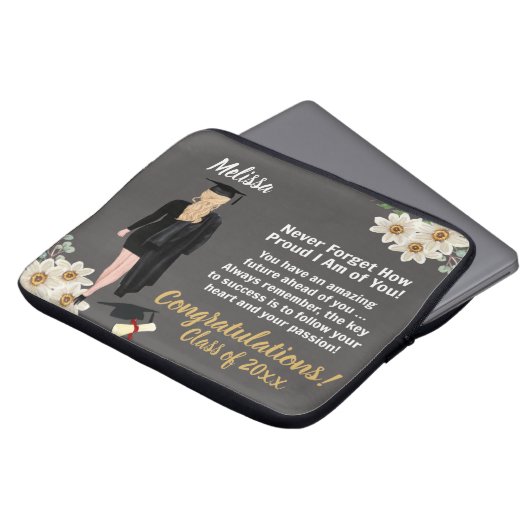 パーソナライズされた卒業記念 ラップトップスリーブ (正面上部)