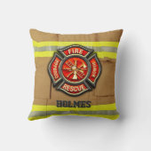 パーソナライズされた名前をカスタムするの強い消防士 クッション (裏面)