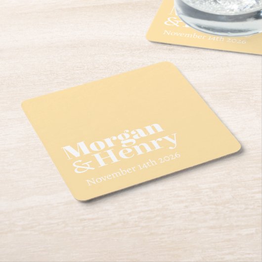 パーソナライズされた名前をカスタムするシンプルモダンミニマル スクエアペーパーコースター (アングル)