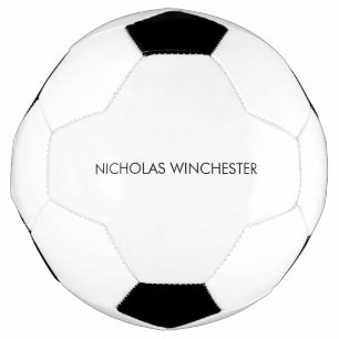 パーソナライズされた名前をカスタムするスポーツチームのミニマリスト サッカーボール
