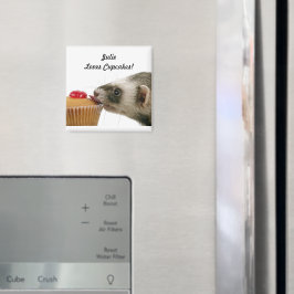 パーソナライズされた名前Loves Cupcakes Ferrets マグネット