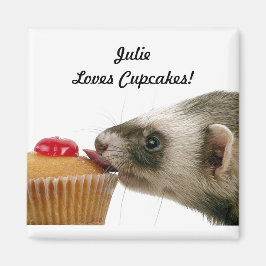 パーソナライズされた名前Loves Cupcakes Ferrets マグネット