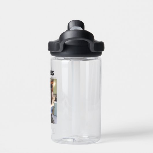 パーソナライズされた子の写真と名前 ウォーターボトル (背面)