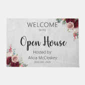 パーソナライズされた実在エステートエージェントオープンハウスフローラ ドアマット (正面)