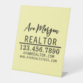 パーソナライズされた実在代理商 台座サイン (正面)