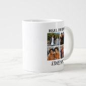 「パーソナライズされた実在Friends Still Exist」写真 ジャンボコーヒーマグカップ (正面右)