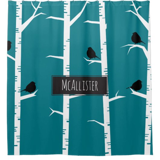 パーソナライズされた小さな黒い鳥と樺の木の木 シャワーカーテン (正面)