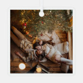 パーソナライズされた平和オンアースのクリスマスモダン写真 メタルオーナメント (裏面)