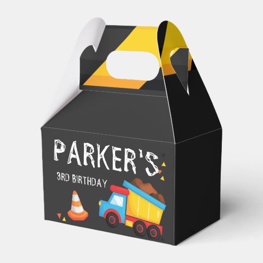 パーソナライズされた建築 フェイバーボックス (正面サイド)