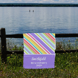 パーソナライズされた数々の色ストライプ色 ビーチタオル