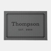 パーソナライズされた木炭ファミリー姓モノグラム ドアマット (正面)