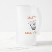パーソナライズされた樹皮のおもしろい王 フロストグラスビールジョッキ (正面右)