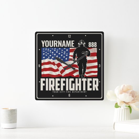 パーソナライズされた消防士の救出アメリカ国旗の愛国心 スクエア壁時計 (ホーム)