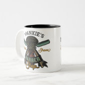 パーソナライズされた理容師ショップレトロヘアカットひげそり ツートーンマグカップ (正面左)